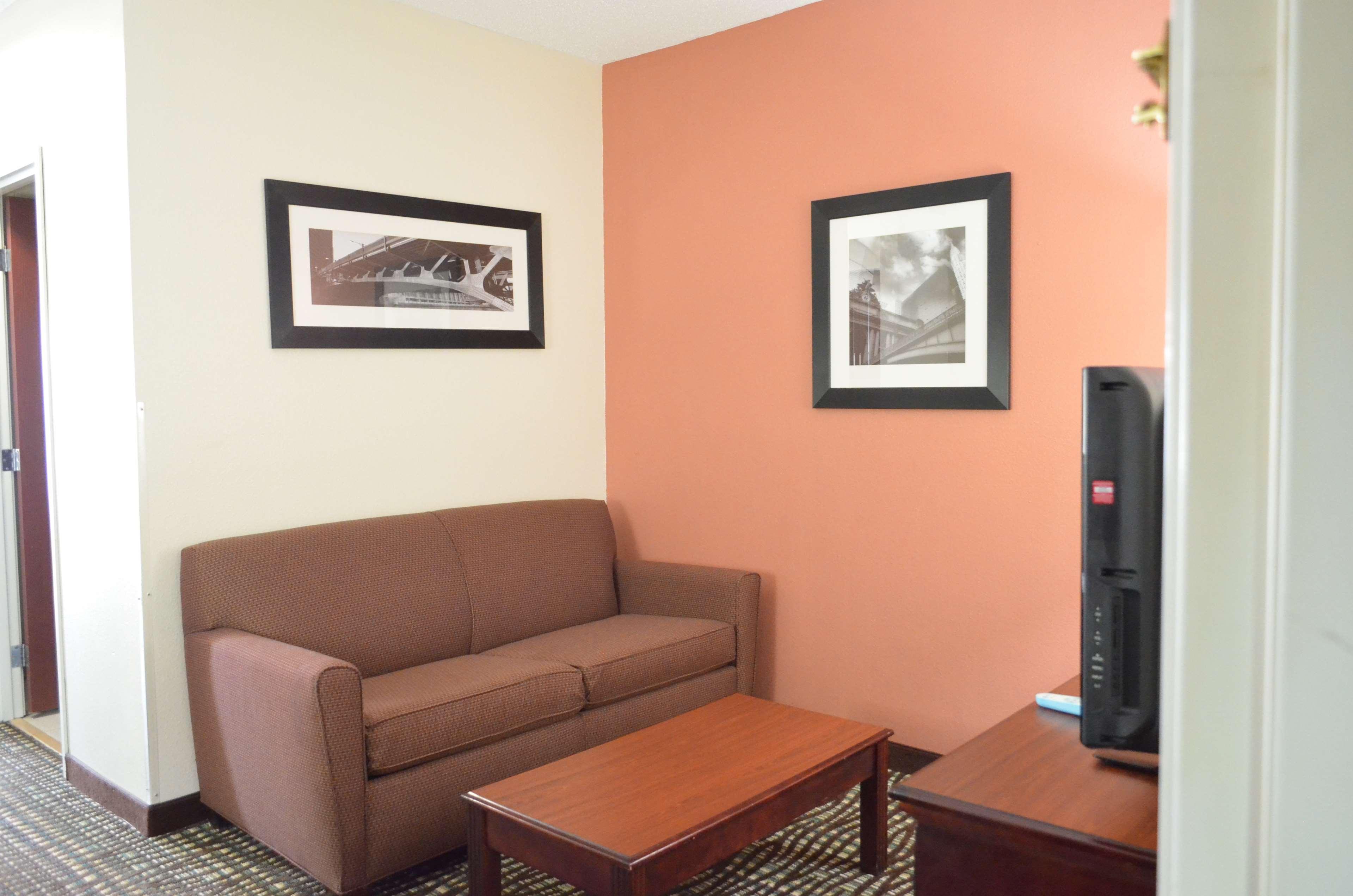 Quality Suites Indianapolis Extérieur photo
