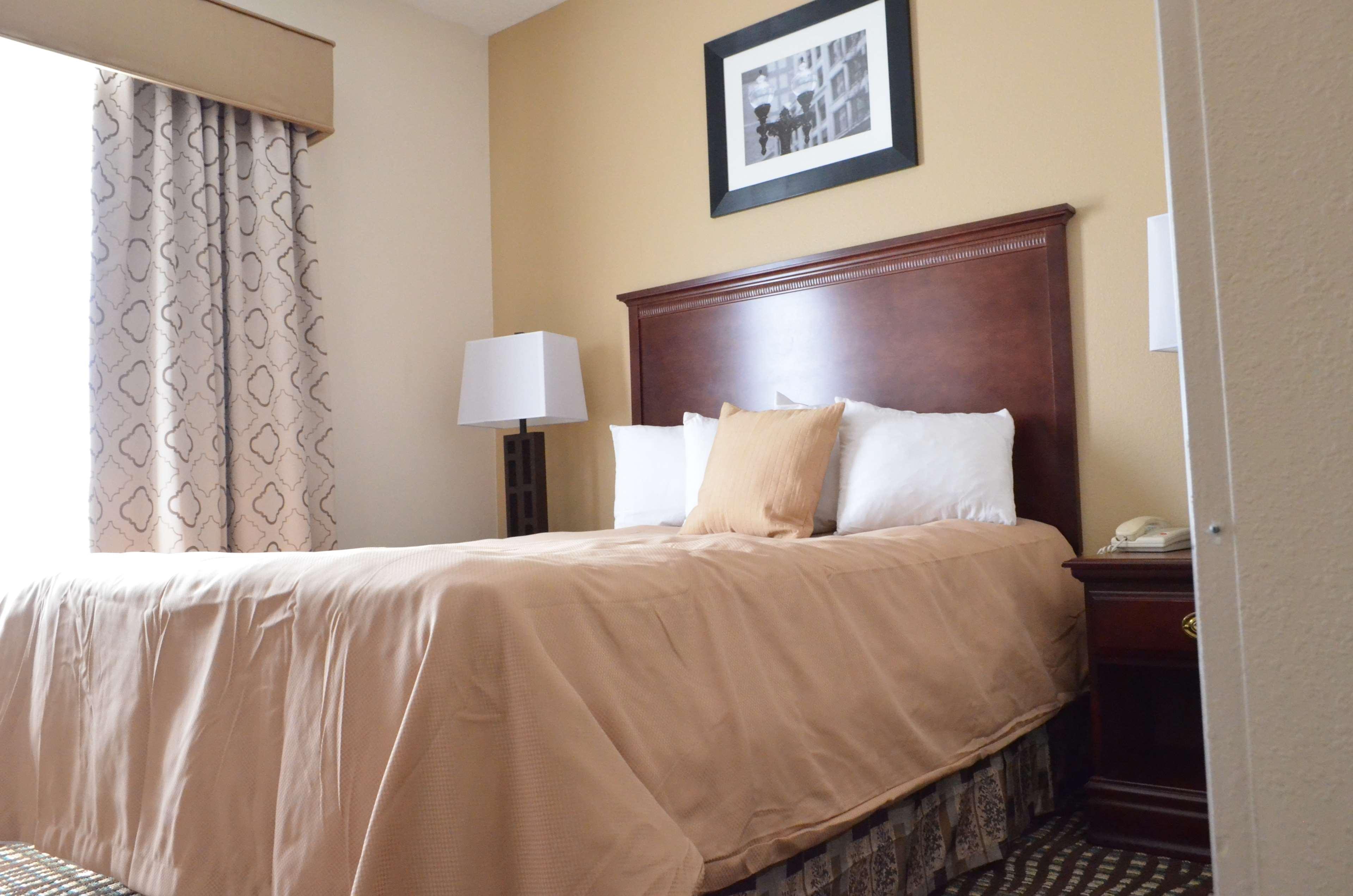 Quality Suites Indianapolis Extérieur photo