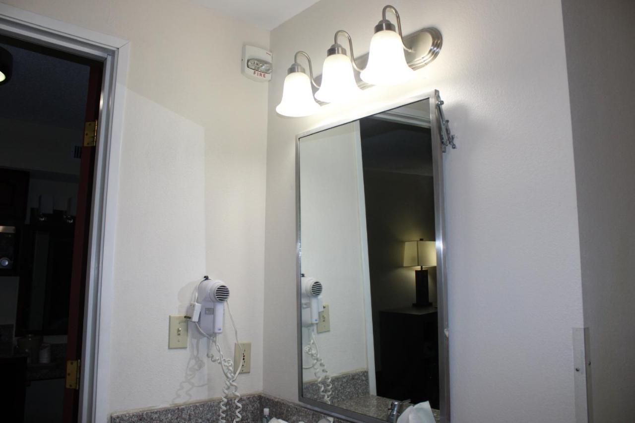 Quality Suites Indianapolis Extérieur photo