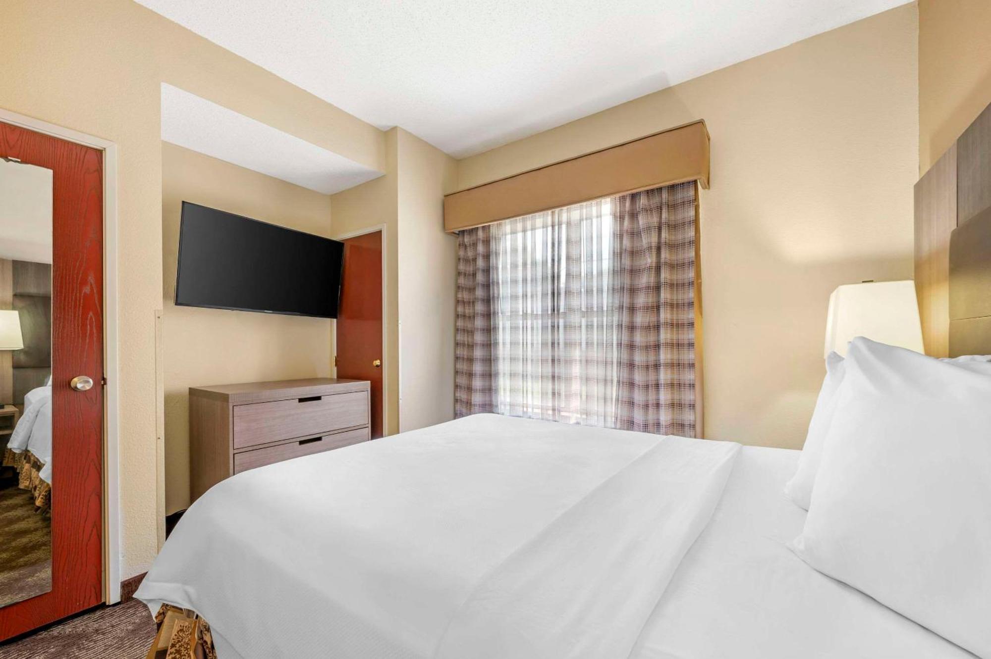 Quality Suites Indianapolis Extérieur photo